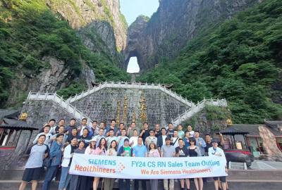 張家界康輝旅行社每日接待分享，品質(zhì)旅游，選擇康輝！